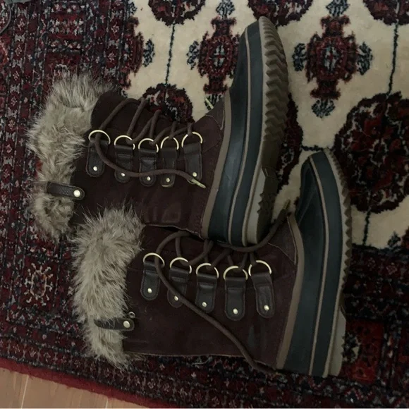 Sorel Joan of Arctic Women’s Winter Boots - Picture 4 of 5